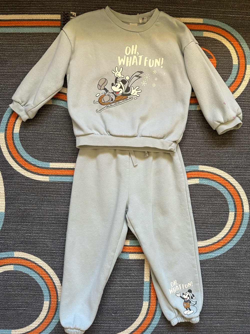 H&M Kids Disney Holiday Christmas Sweatshirt & Joggers Set with Mickey Mouse